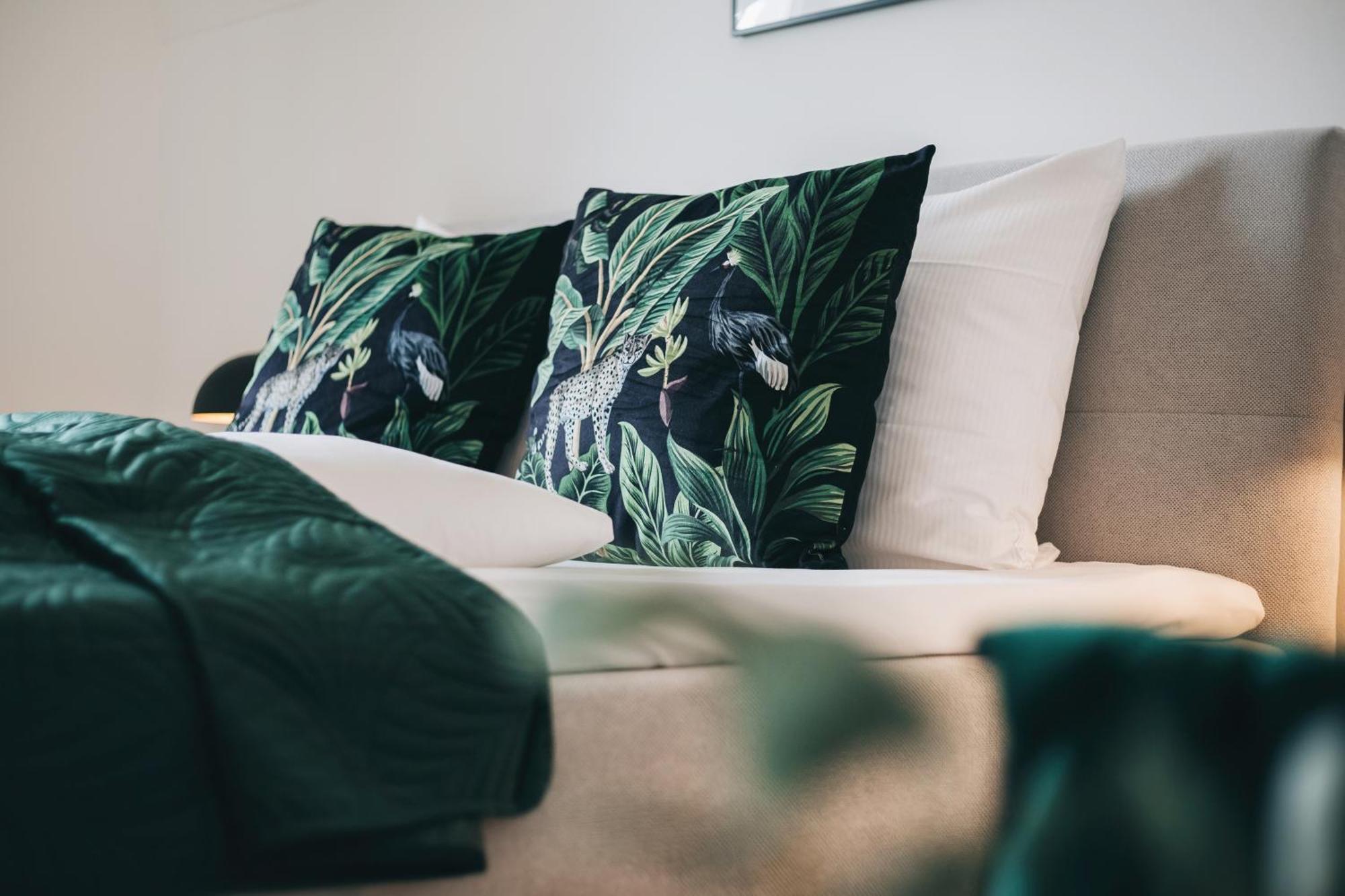Oasis Appart - Wohnen In Dresden - Netflix - Tiefgarage - Dachterrasse Екстериор снимка